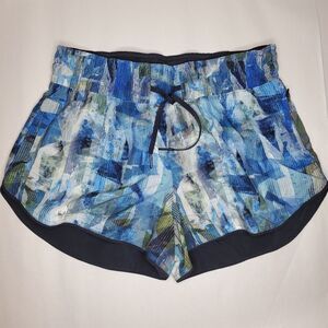 Lululemon Choose A Side Short 3" Size 6